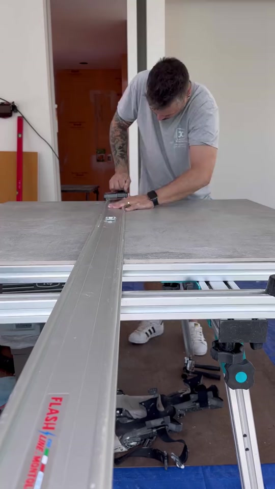 瓷砖切割必须拿到工厂加工吗为什么(瓷砖切割必须拿到工厂加工吗为什么呢) 瓷砖切割必须拿到工厂加工吗为什么(瓷砖切割必须拿到工厂加工吗为什么呢)